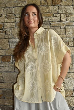 Yara Serene High Low Cap Sleeve Blouse Butter - /10=